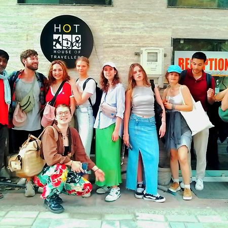 アーグラ Hot - House Of Travellers Taj Viewホステル エクステリア 写真
